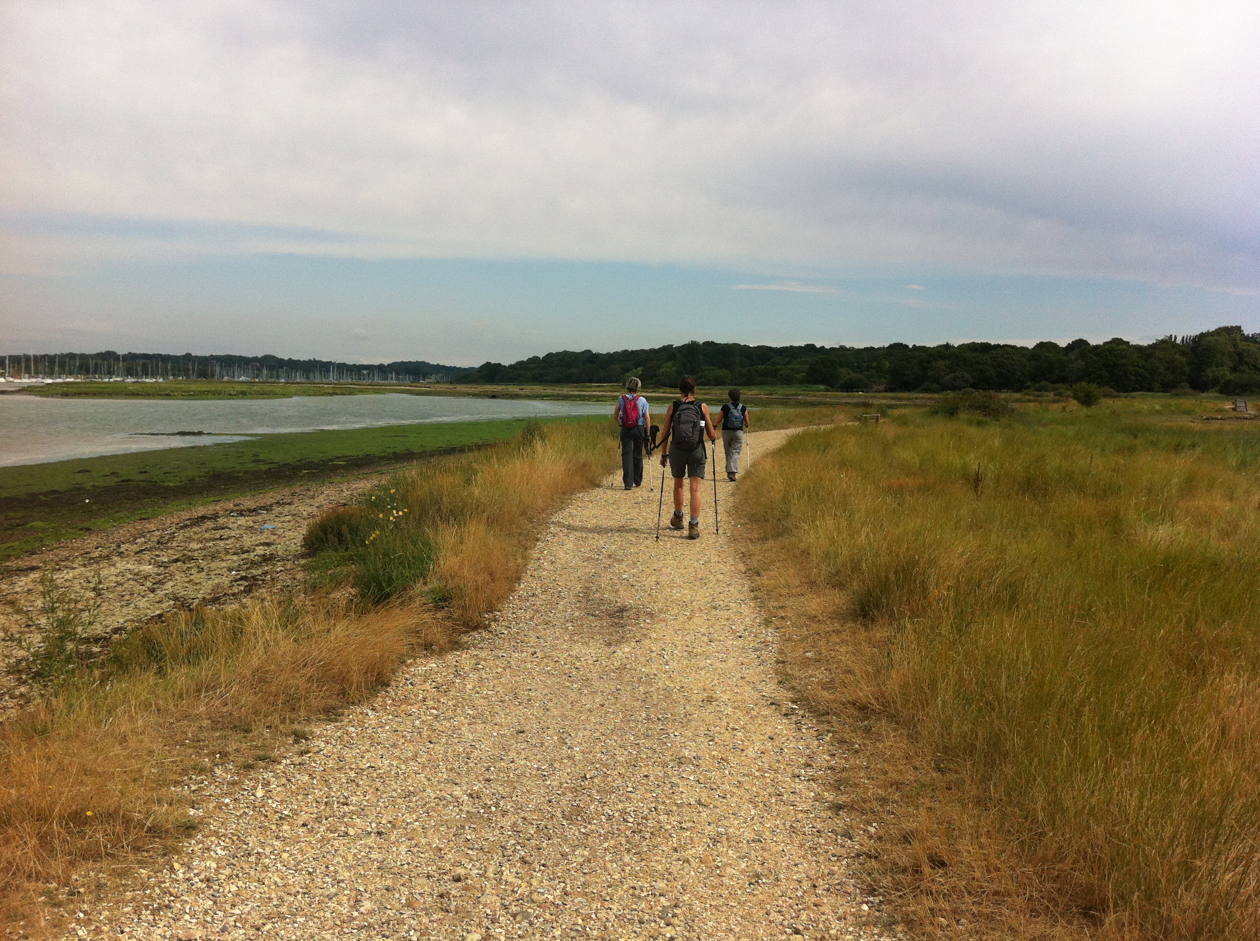 A beautiful walk in the Hamble River Valley followed by optional lunch at the Boathouse - 5.5 miles