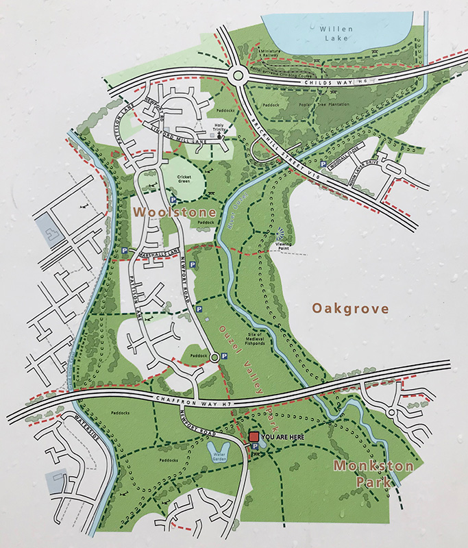 WOUGHTON, 90min Moderate Adventure Walk with Emma