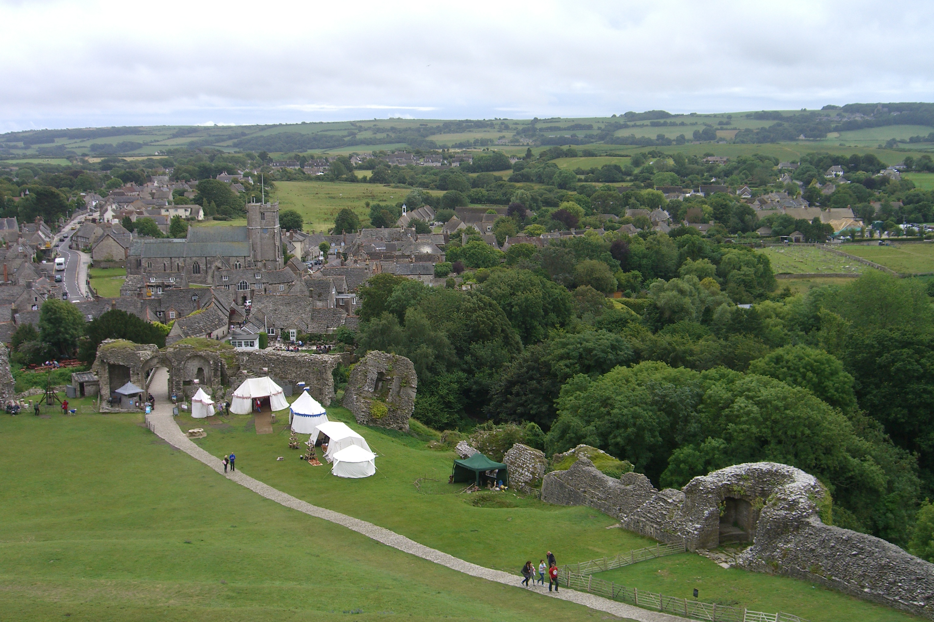 Harmans cross to Corfe Castle walk with steam train ride back