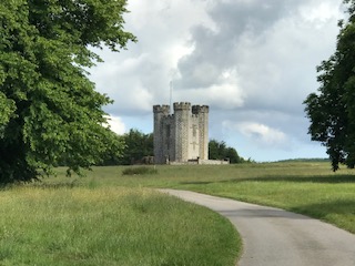 Stepping out Arundel Park Walk (Pace 1-2)