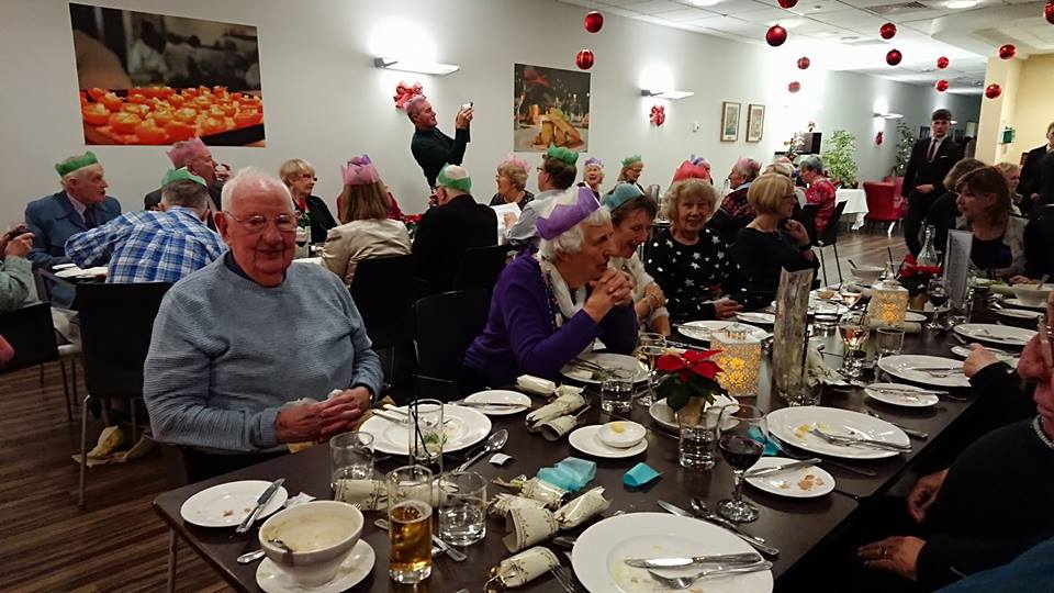 Circular Walk from Hatton Arms via Walton Gardens