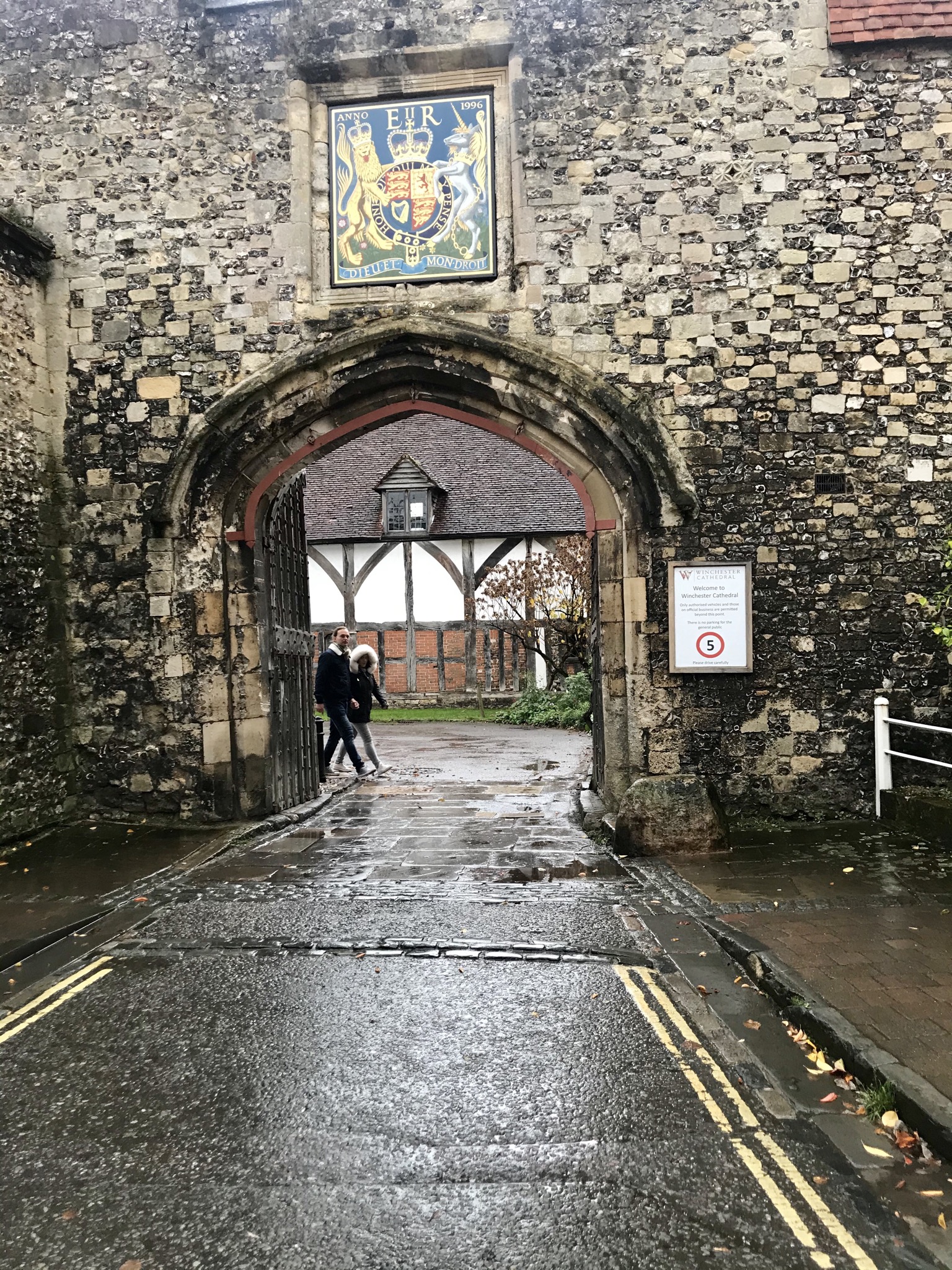 Winchester Christmas Market Trip with River Itchen Walk