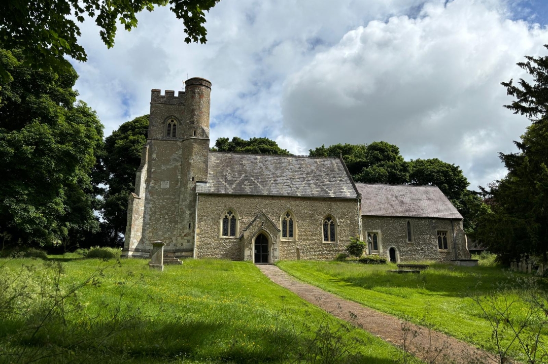 ALDBURY Walk for All 75 mins with Julie