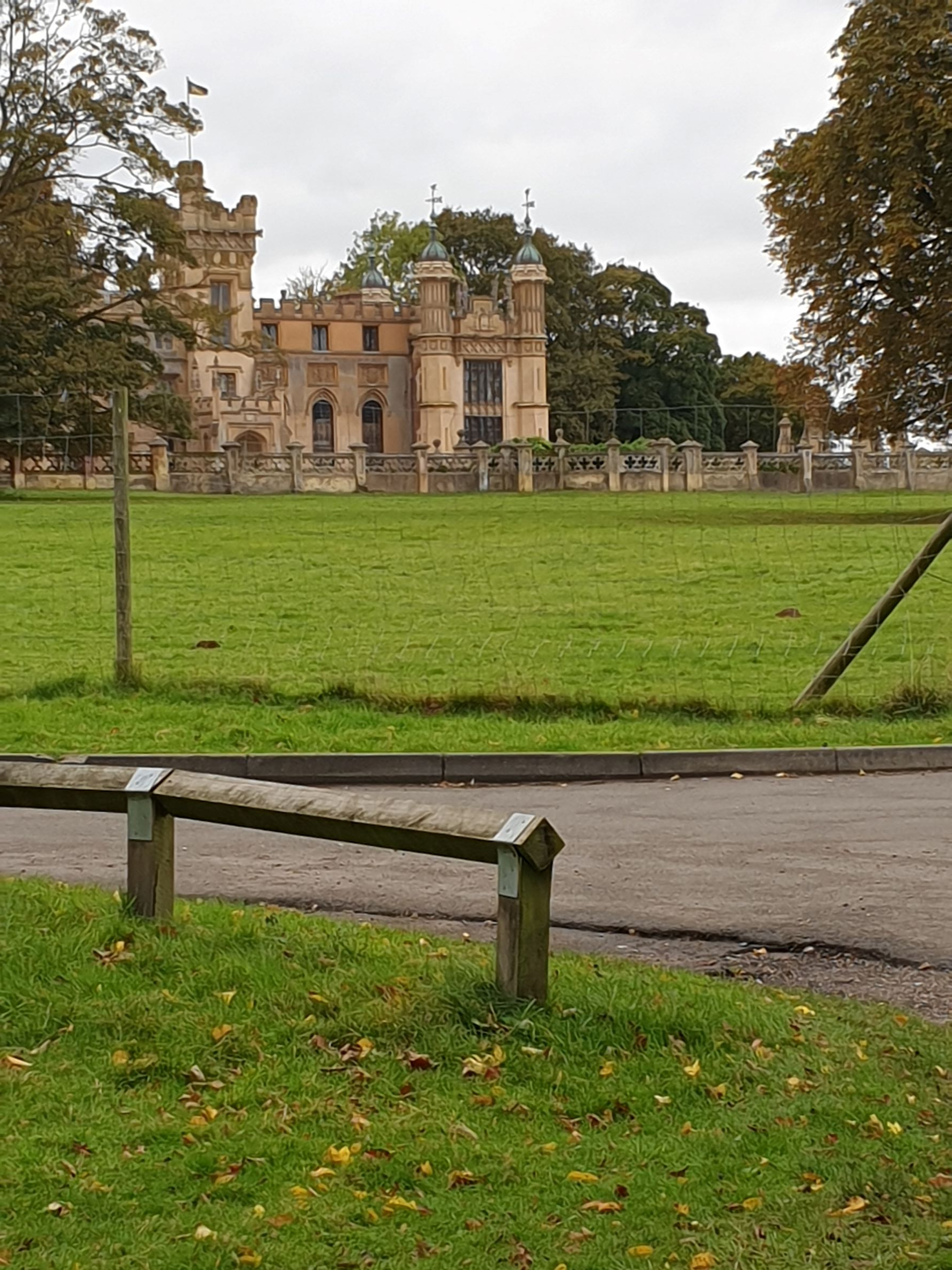 Walk & Talk - Old Knebworth