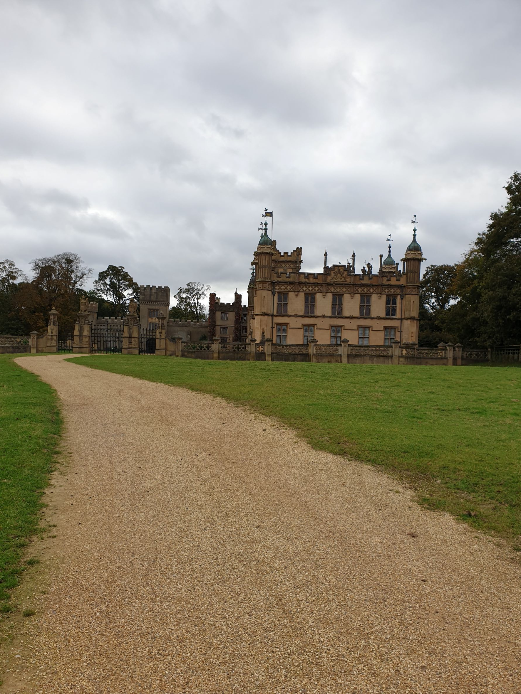 Walk & Talk - Old Knebworth