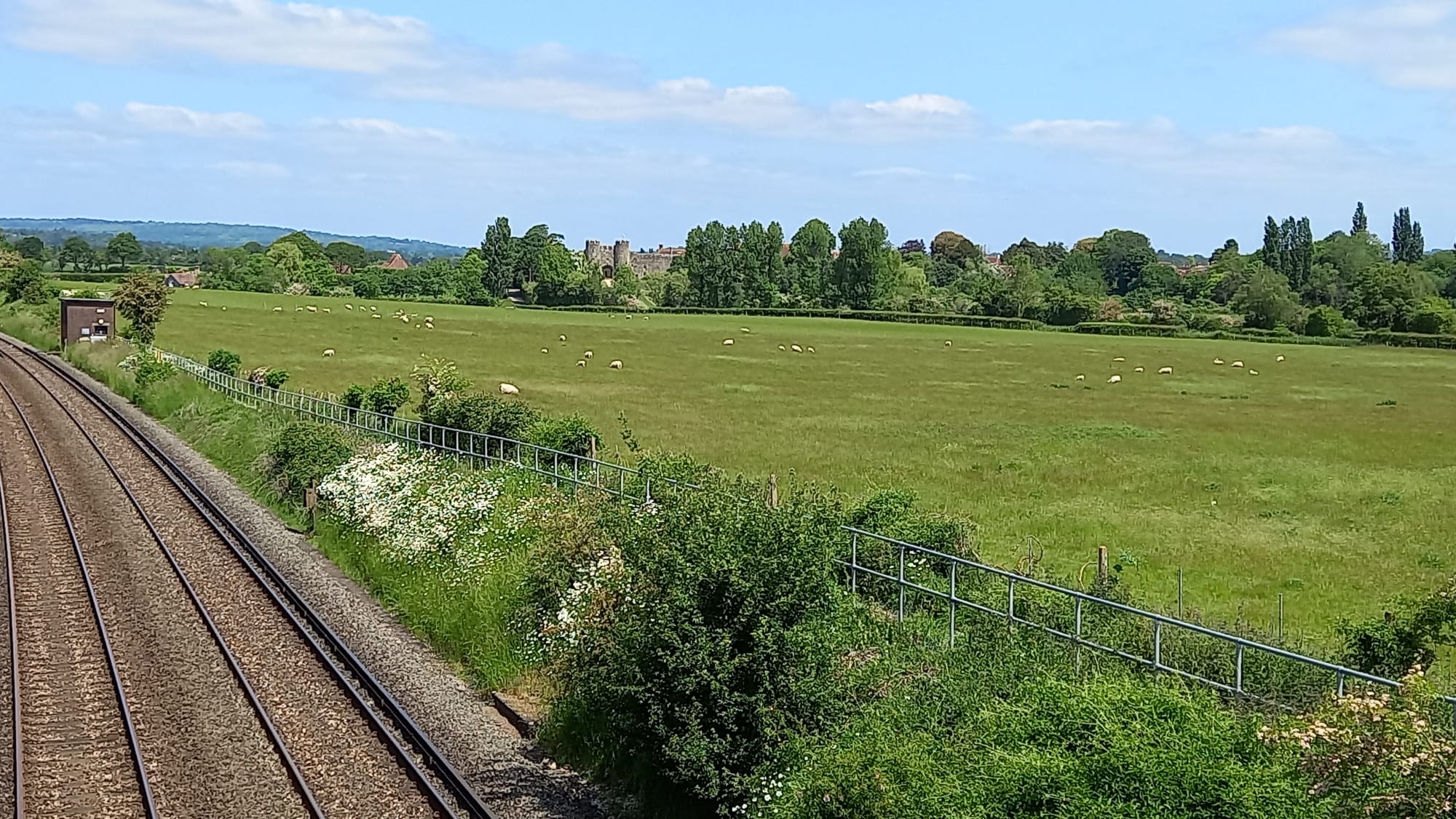 Amberley (No Hills) Walk (Mid Walk Coffee Stop) Pace 1 - Amberley
