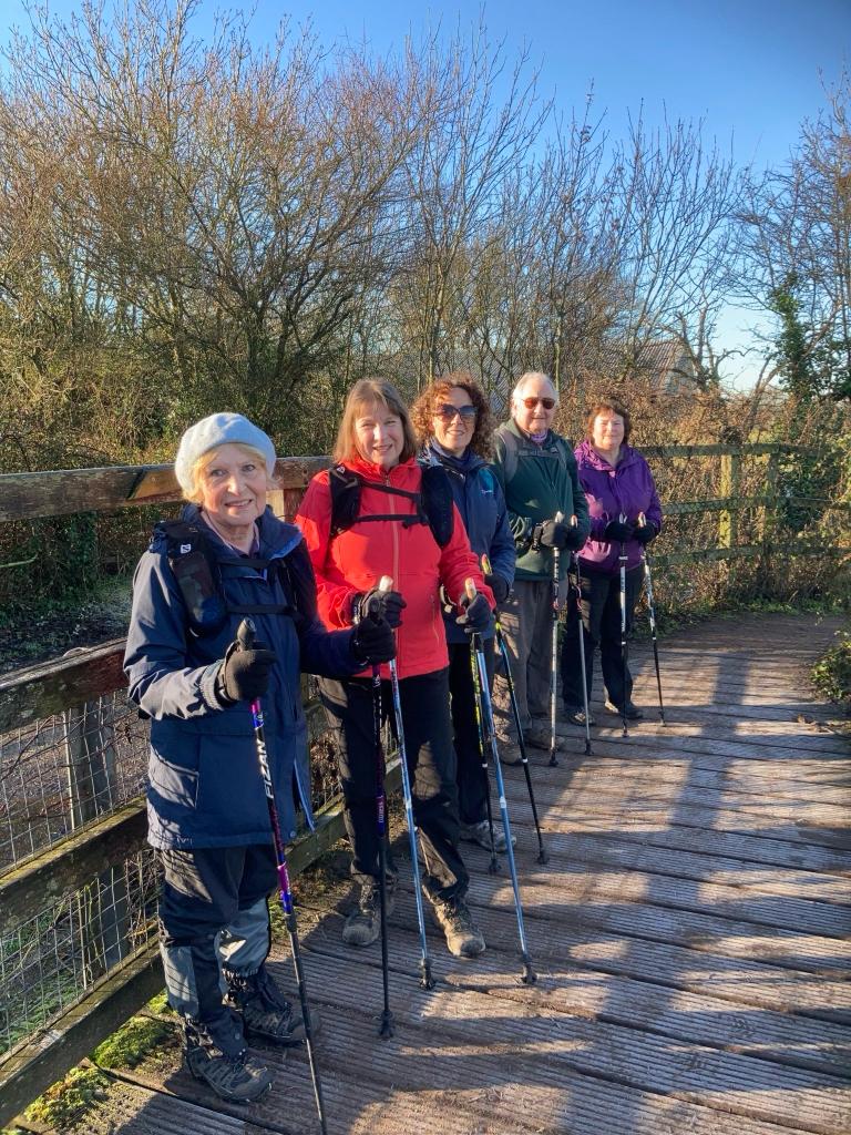 Chichester Canal Walk ( Pace 1 ) + Coffee at the entrance